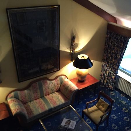 Haus Litzbruck Hotel Düsseldorf Esterno foto