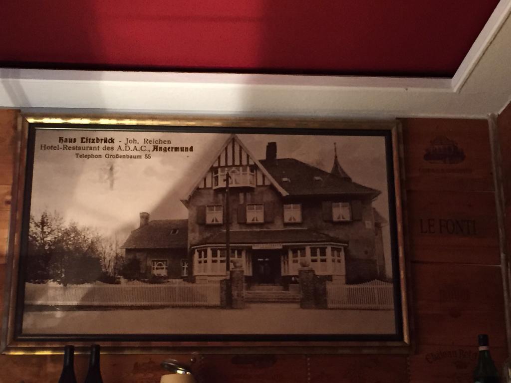 Haus Litzbruck Hotel Düsseldorf Esterno foto